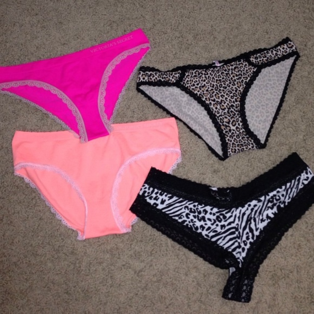 Panties and bra set